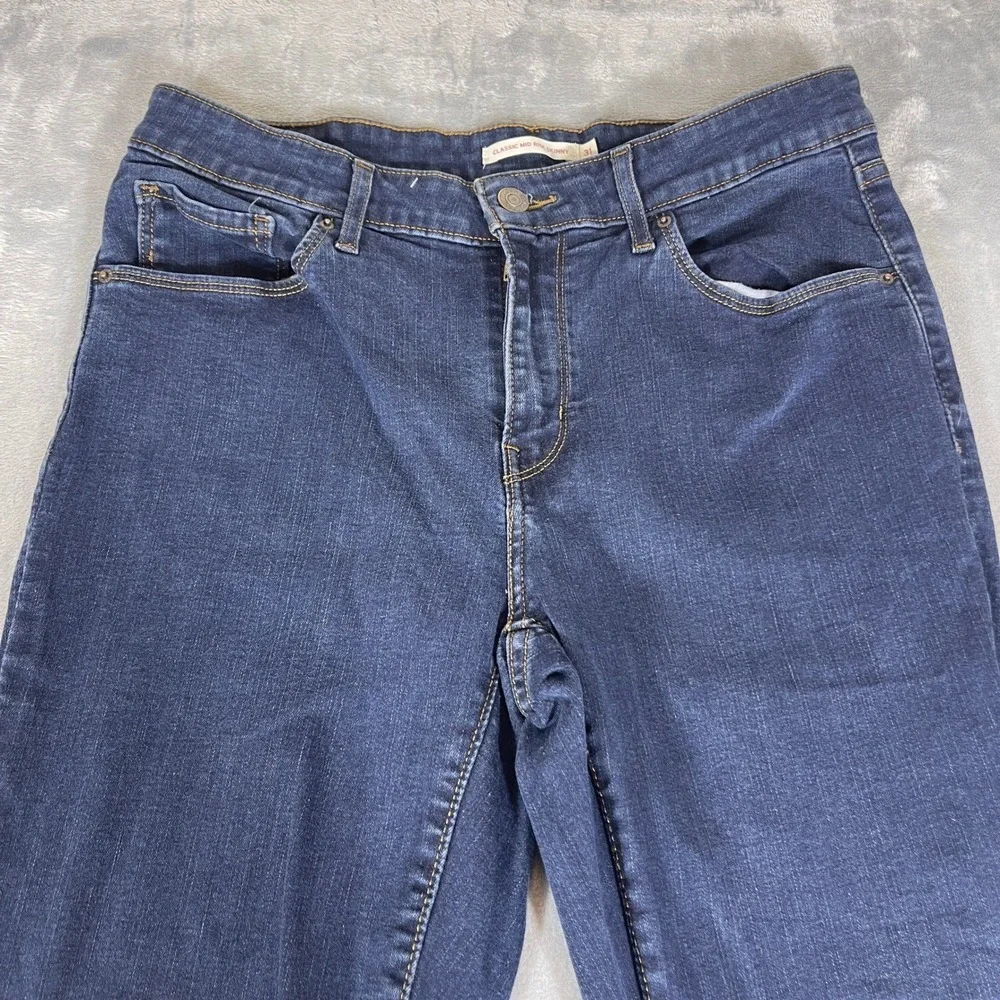 Levi Strauss & Co Womens Classic Mid Rise Skinny Jeans Dark Wash W31 L30 12M - Picture 2 of 7